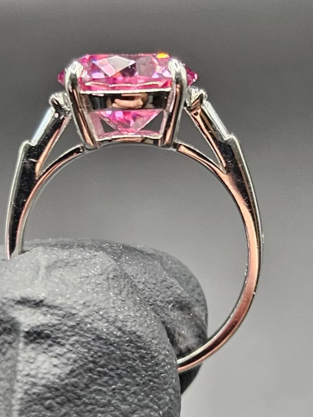 925 STERLING SILVER MOISSANITE 5CTW PINK SOLITAIRE RING SIZE 8